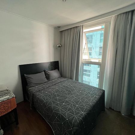 Flat Em Santos No Gonzaga A Tres Quadras Da Praia Exterior photo